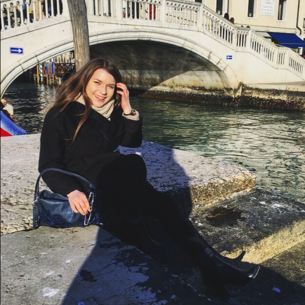 Meet your Posher, Tiffany